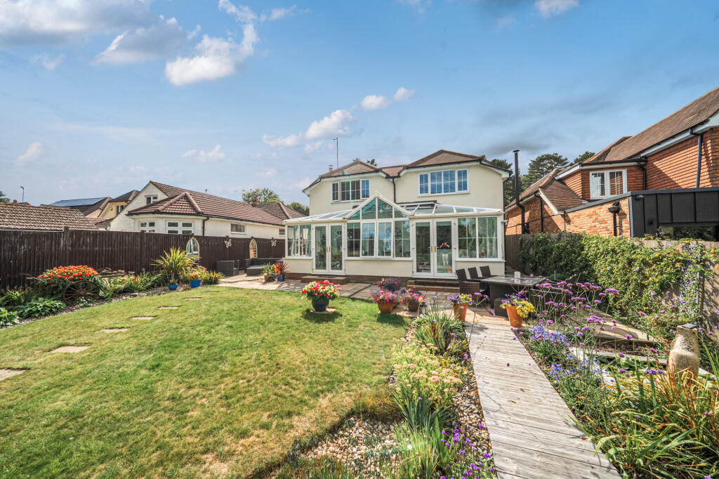 Additional image 17 of The Drive, Welwyn, AL6