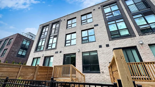 Additional image 46 of 851 Sheppard Ave Unit TH20