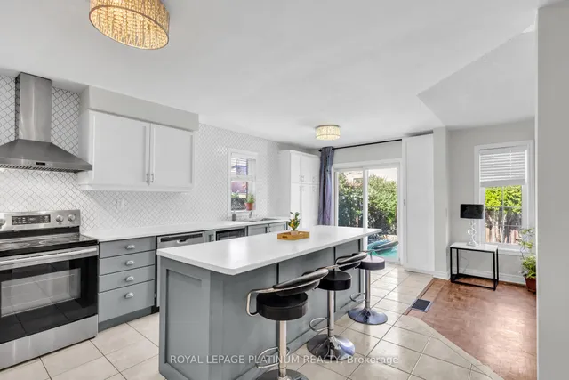 Additional image 18 of 76 Baha Cres