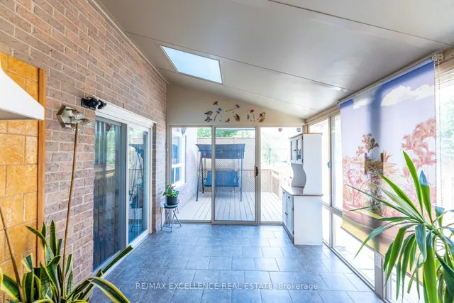 Additional image 35 of 55 Atkins Circ