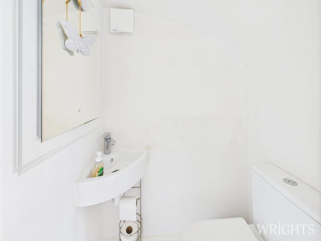 Additional image 17 of Holme Road, HATFIELD, AL10