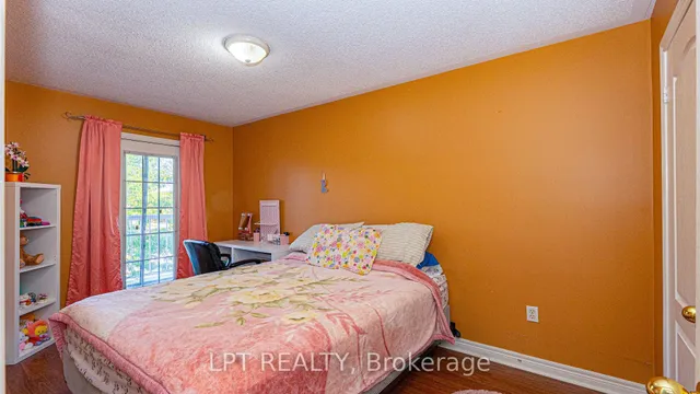 Additional image 32 of 78 Dewridge Crt