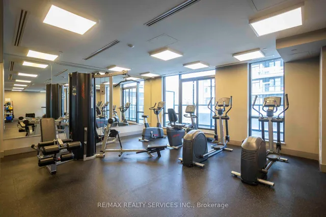 Additional image 31 of 35 Watergarden Dr Unit 918