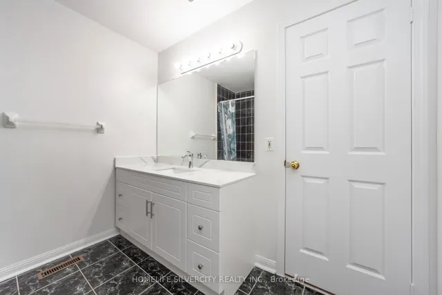 Additional image 30 of 85 Dandelion Rd