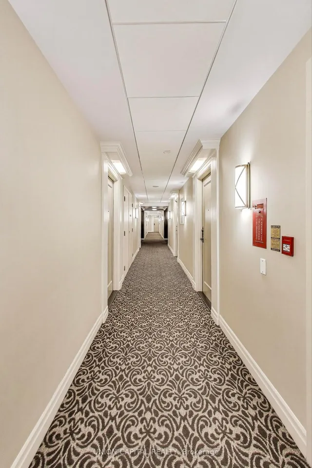 Additional image 8 of 5229 Dundas St Unit 1104