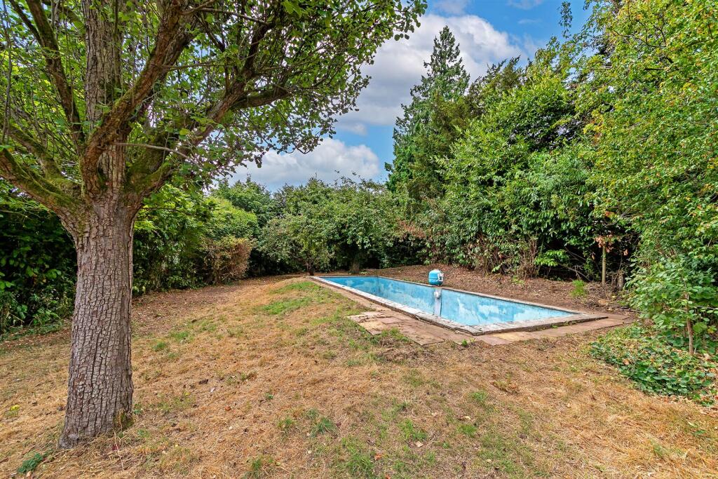 Additional image 26 of Townsend Drive, St. Albans