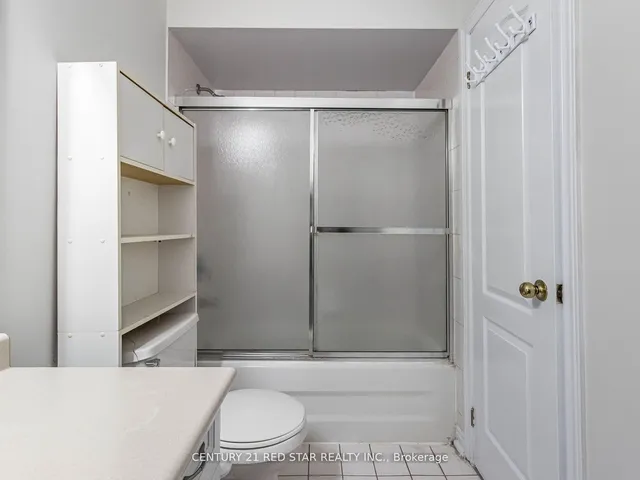 Additional image 36 of 95 Yellow Brick Rd