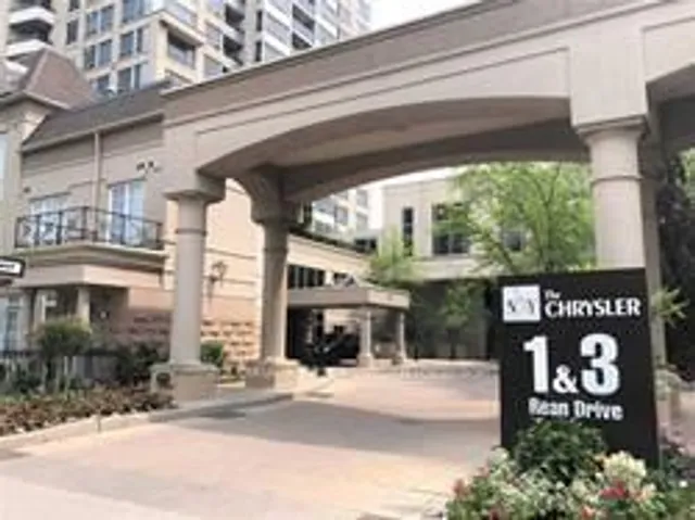 3 Rean Dr Unit TH3