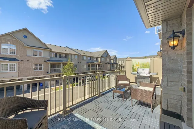 Additional image 28 of 215 Dundas St Unit 9