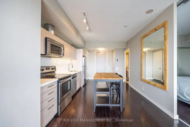 Additional image 8 of 390 Cherry St Unit 1408