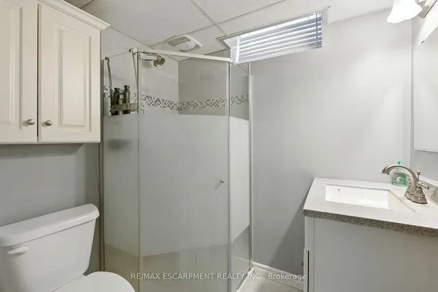 Additional image 36 of 1559 Riley Ave