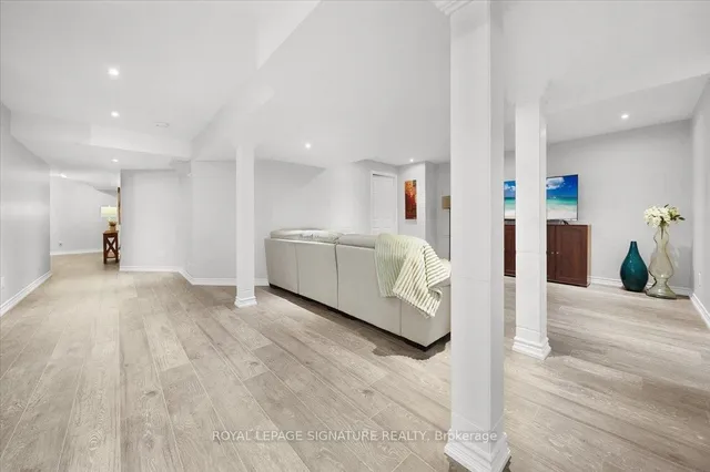 Additional image 39 of 482 Cedric Terr