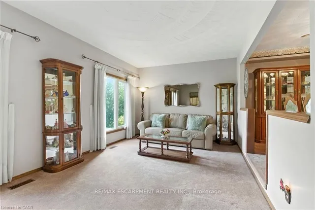 Additional image 15 of 39 Megna Crt