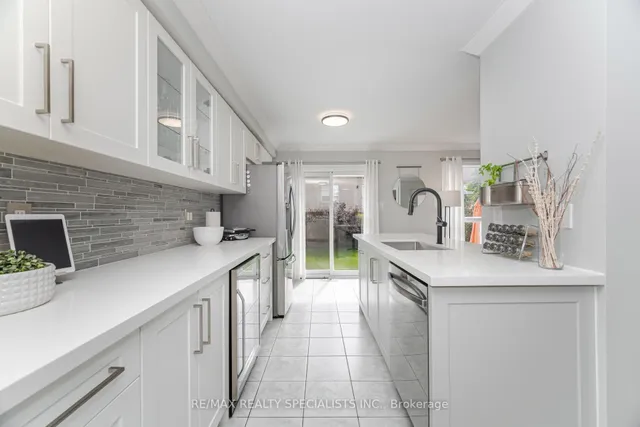 Additional image 11 of 5196 Red Brush Dr