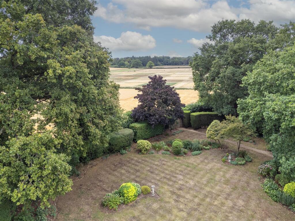 Additional image 11 of Badingham Drive, Harpenden
