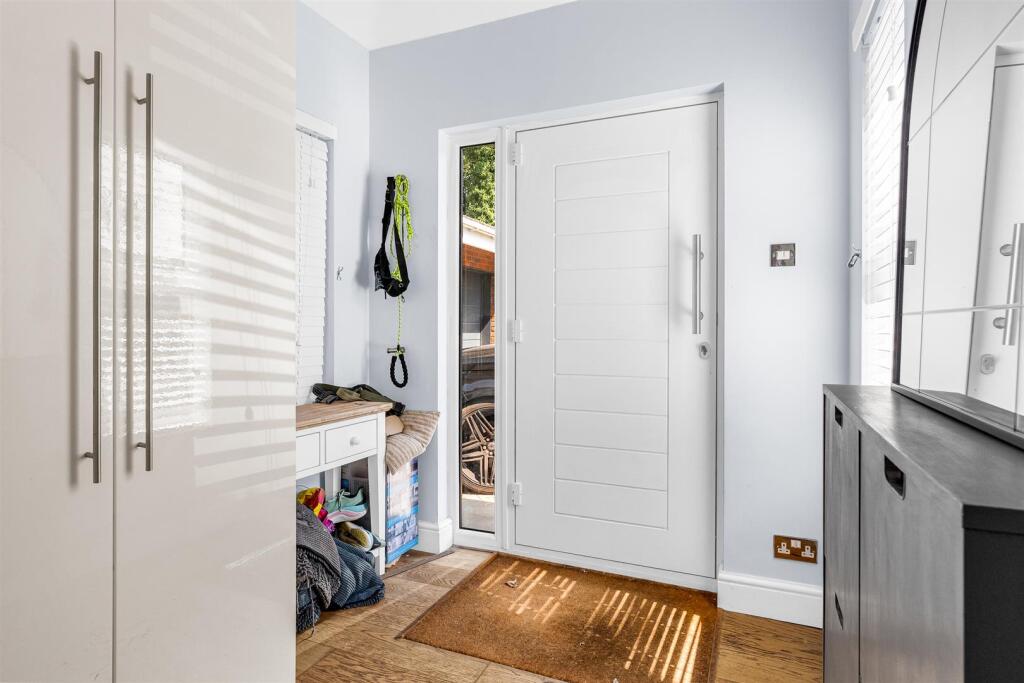 Additional image 3 of Birch Grove, Welwyn