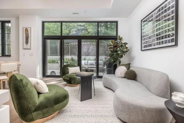 Additional image 15 of 1 Strathgowan Ave Unit TH4