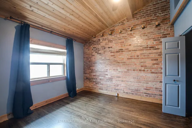 Additional image 31 of 109 Monarch Park Ave