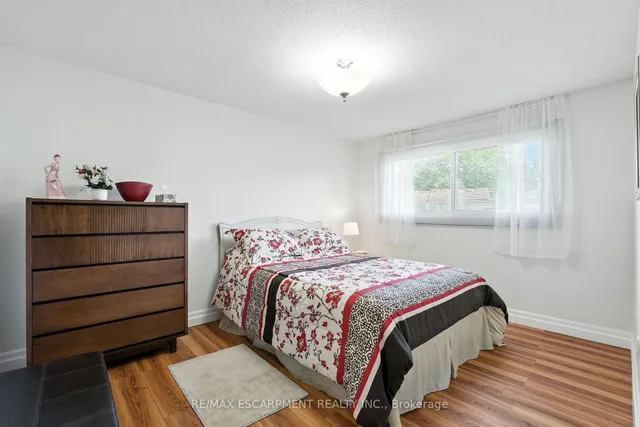 Additional image 27 of 2254 Upper Middle Rd Unit 3