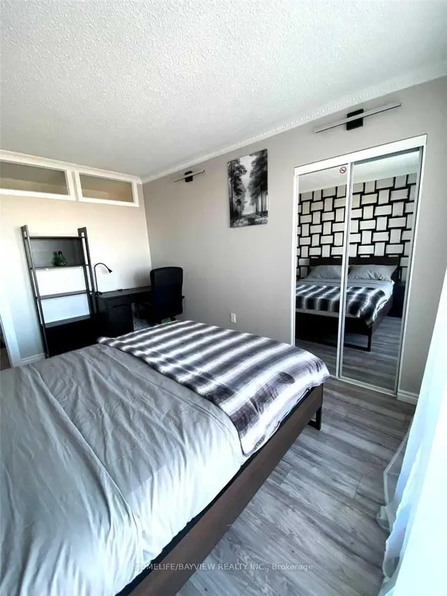 Additional image 10 of 4645 Jane St Unit 909