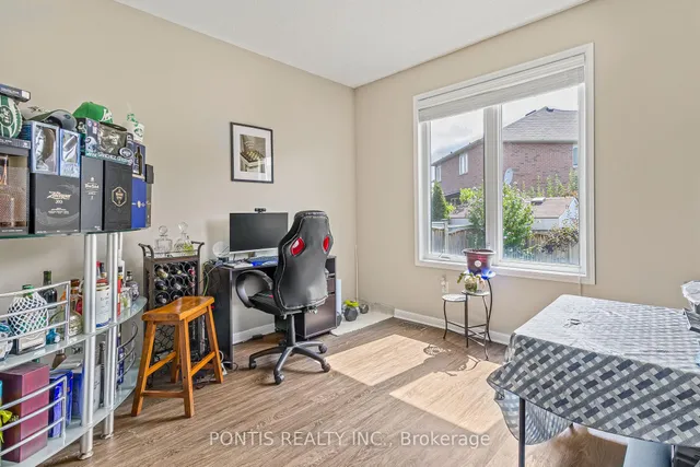 Additional image 21 of 25 FRANCIS LUNDY St