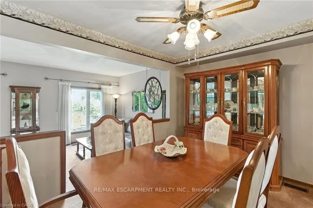 Additional image 11 of 39 Megna Crt