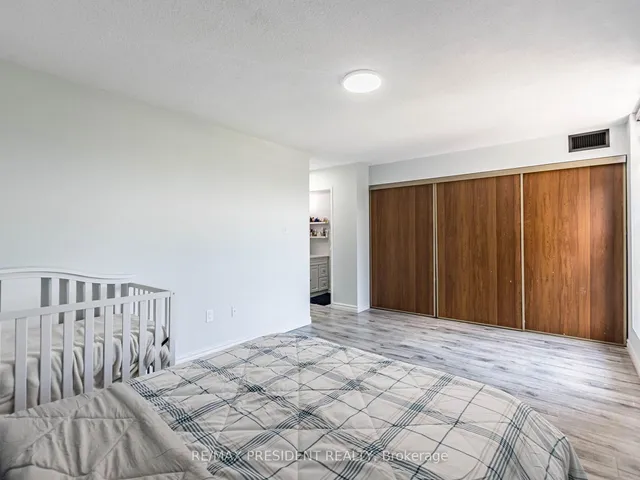 Additional image 20 of 21 Knightsbridge Rd Unit 1209