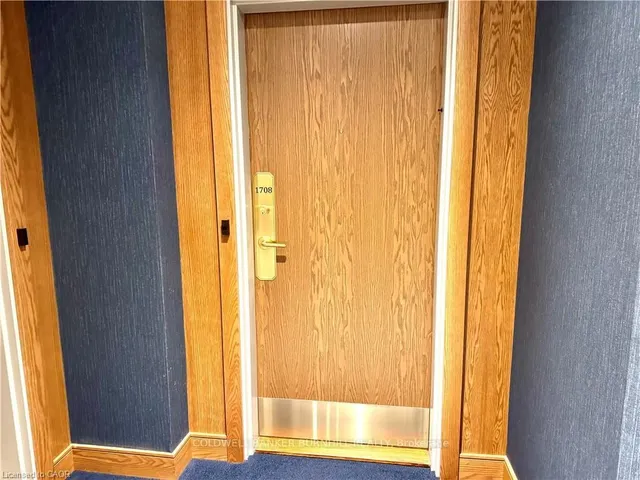 Additional image 11 of 5250 Lakeshore Rd Unit 1708