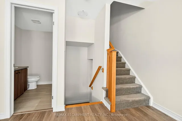 Additional image 7 of 27 Dryden Lane