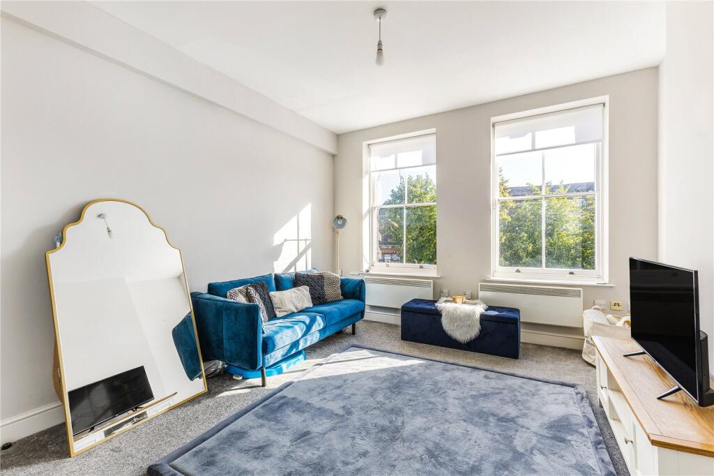 Additional image 4 of The Leys, 38 High Street, Harpenden, Hertfordshire, AL5