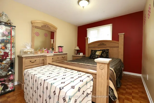 Additional image 31 of 1086 Hedge Dr