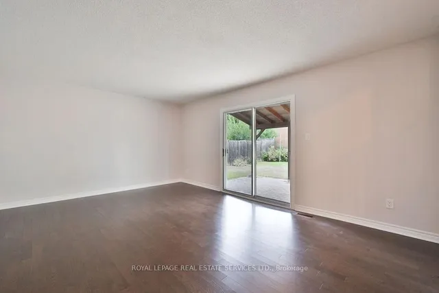 Additional image 7 of 1459 Grosvenor St