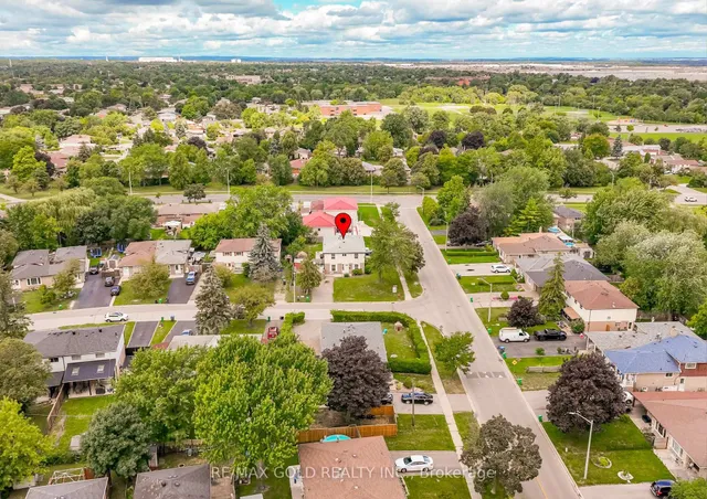 Additional image 46 of 66 Danesbury Cres