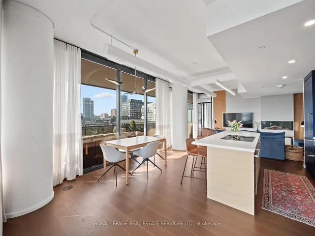 Additional image 22 of 21 Lawren Harris Sq Unit 904