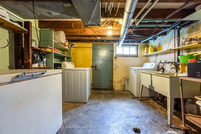 Additional image 33 of 170 Grosvenor Ave