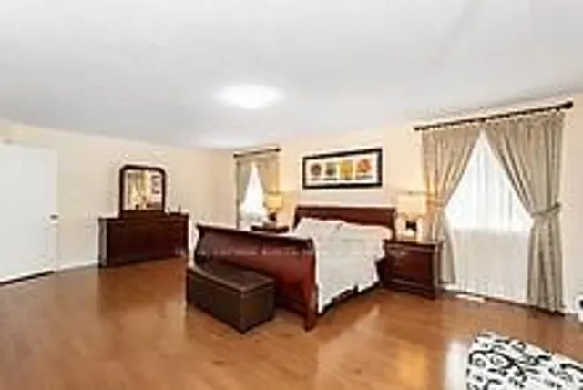 Additional image 26 of 36 Valleyridge Cres