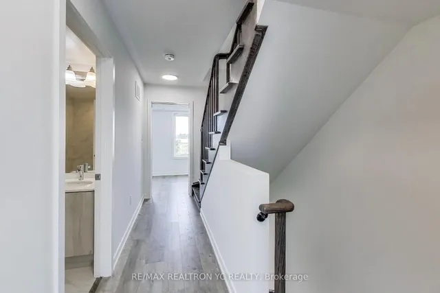 Additional image 9 of 175 Downsview Park Blvd