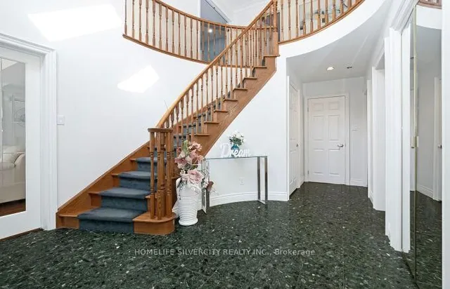 Additional image 6 of 126 Montmorency Dr