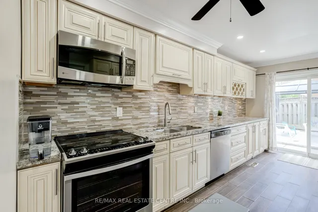 Additional image 9 of 18 Richwood Cres