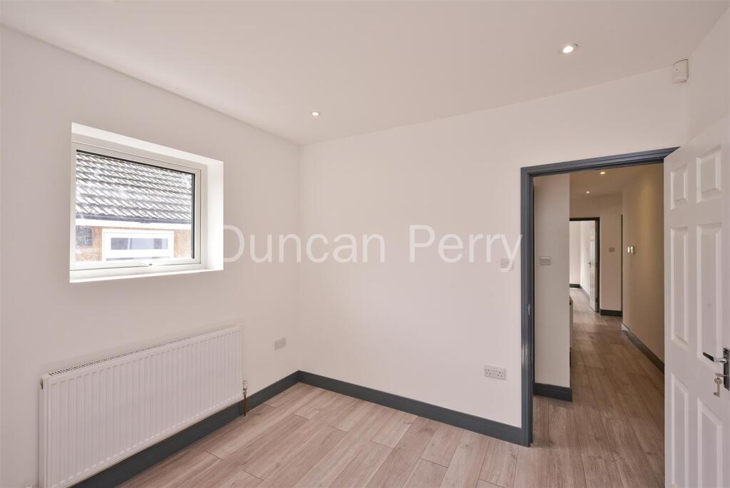 Additional image 9 of Oaklands Avenue, Brookmans Park