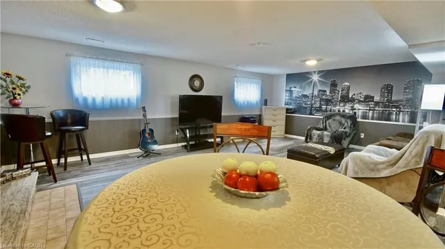 Additional image 21 of 40 Lyton Cres