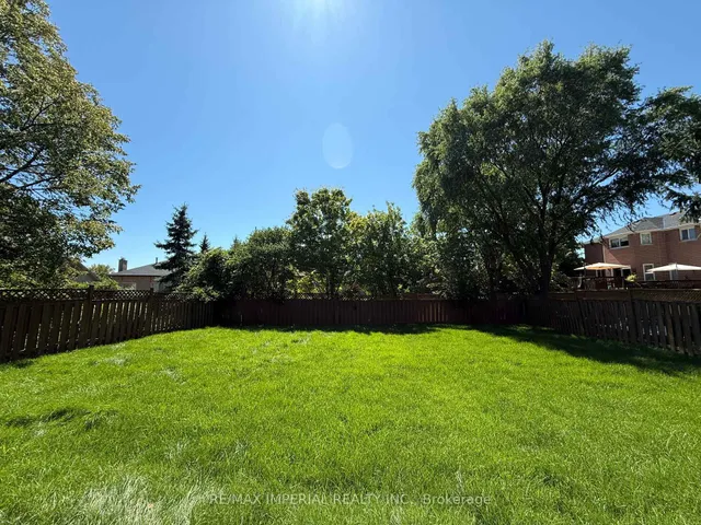 Additional image 34 of 2128 Mayflower Blvd