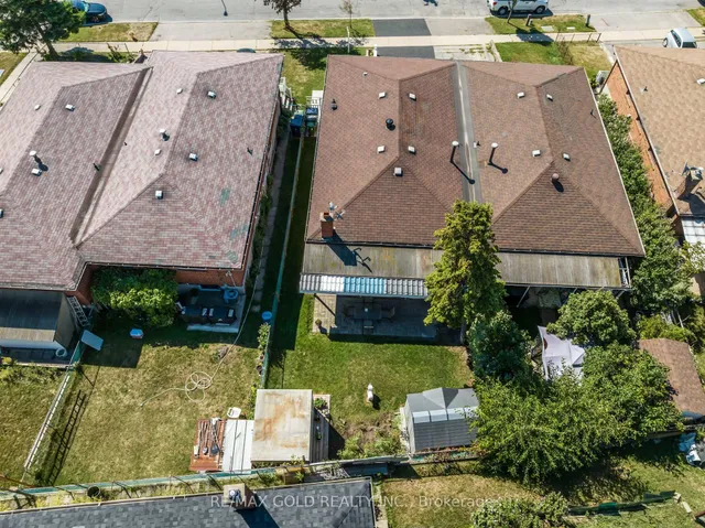 Additional image 49 of 52 Paradelle Cres