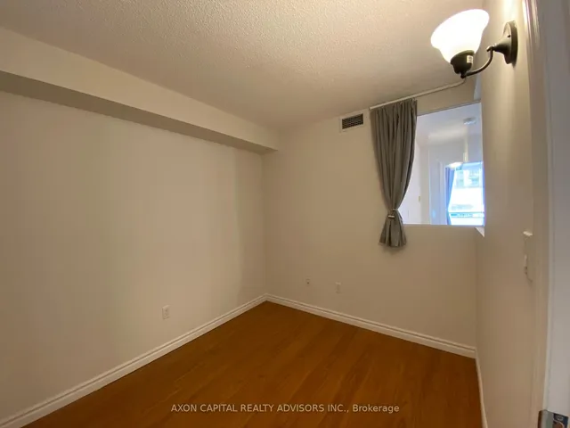 Additional image 32 of 801 Bay St Unit 902