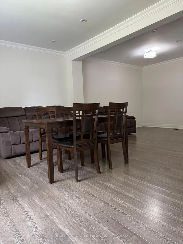 Additional image 12 of 111 Vauxhall Dr