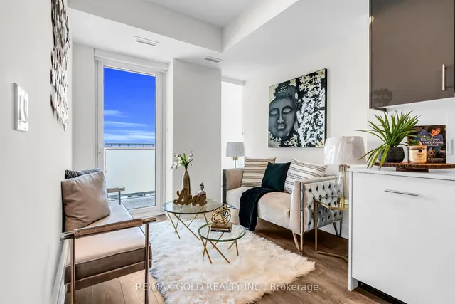 Additional image 6 of 188 FAIRVIEW MALL Dr Unit 2101