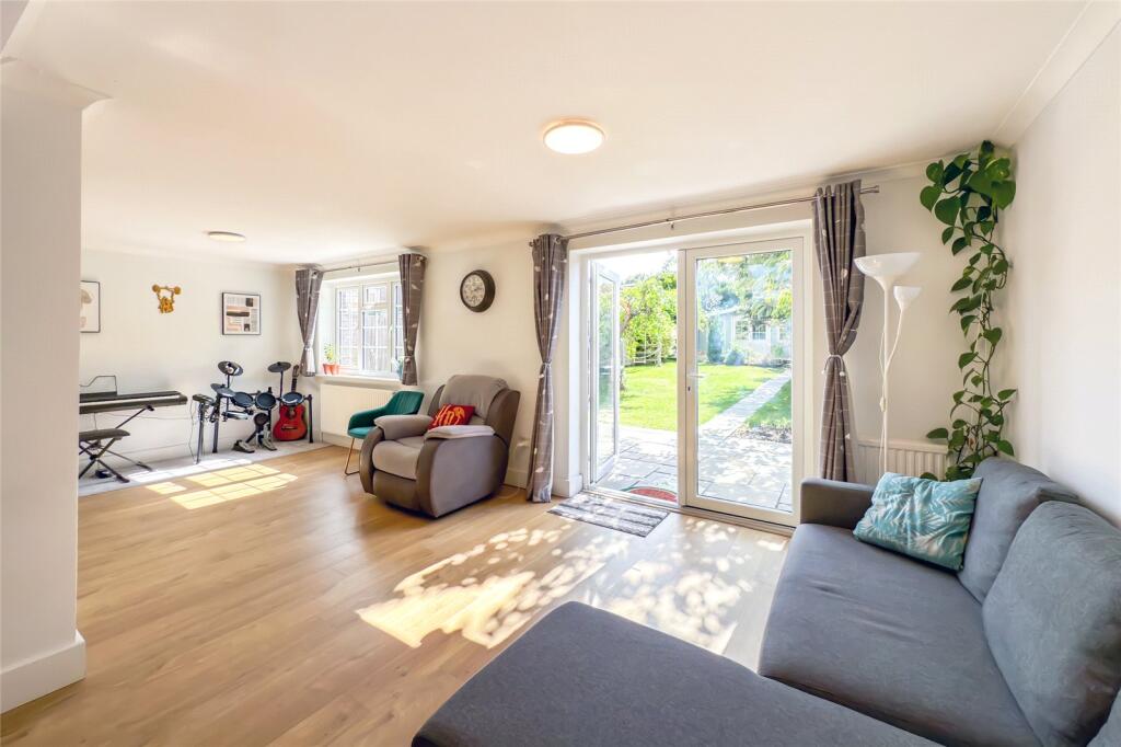 Additional image 15 of Slimmons Drive, St. Albans, Hertfordshire, AL4