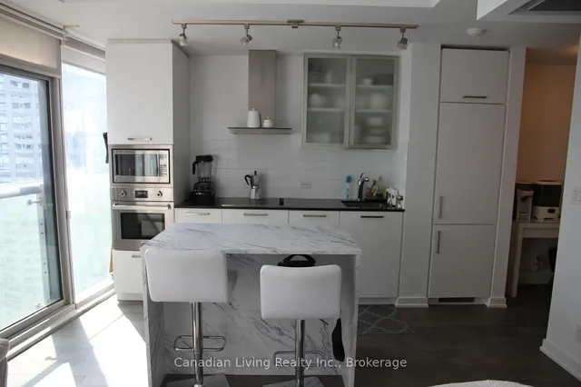 Additional image 9 of 12 York St Unit 5501