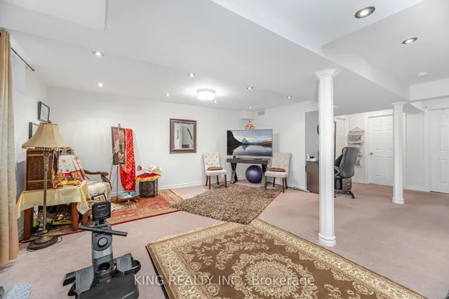 Additional image 40 of 89 Crystal Glen Cres