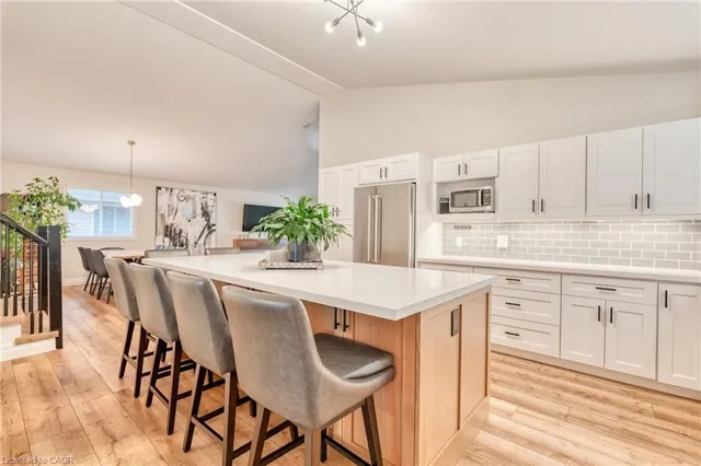 Additional image 19 of 31 Bolzano Crt